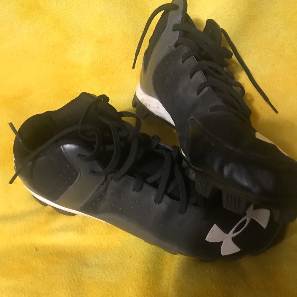 Under armor baseball cleats